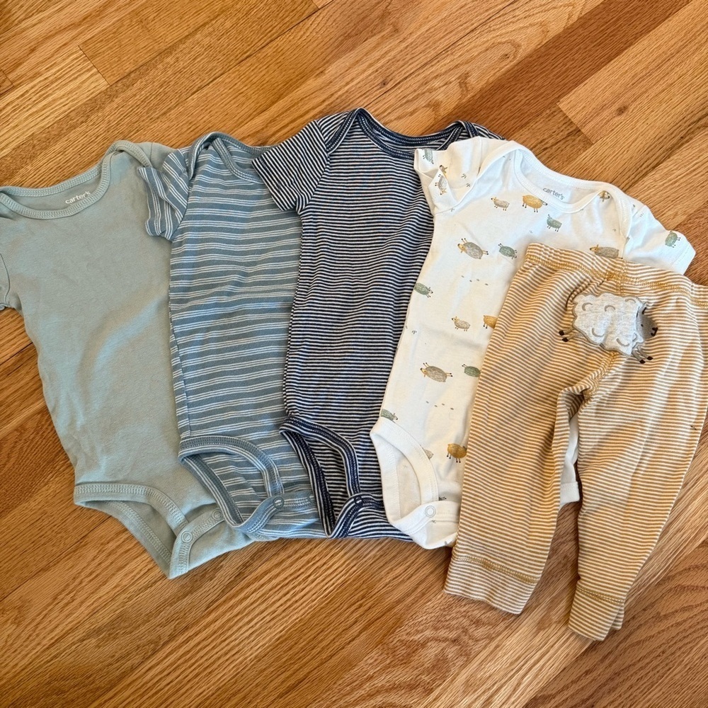 Carter's 9M five piece set- 4 short sleeve tops, 1 pants